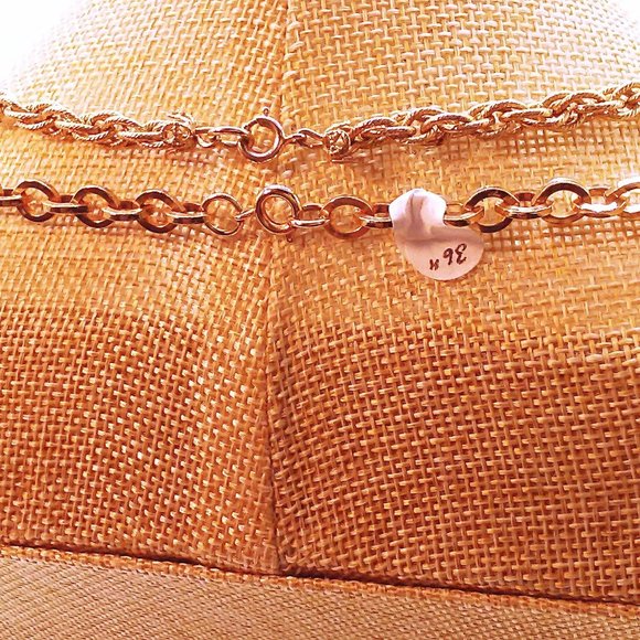 Bundle Lot Jewelry 2-Goldtone Chains 48" + 18" link with 7" matching Bracelet - Picture 6 of 6